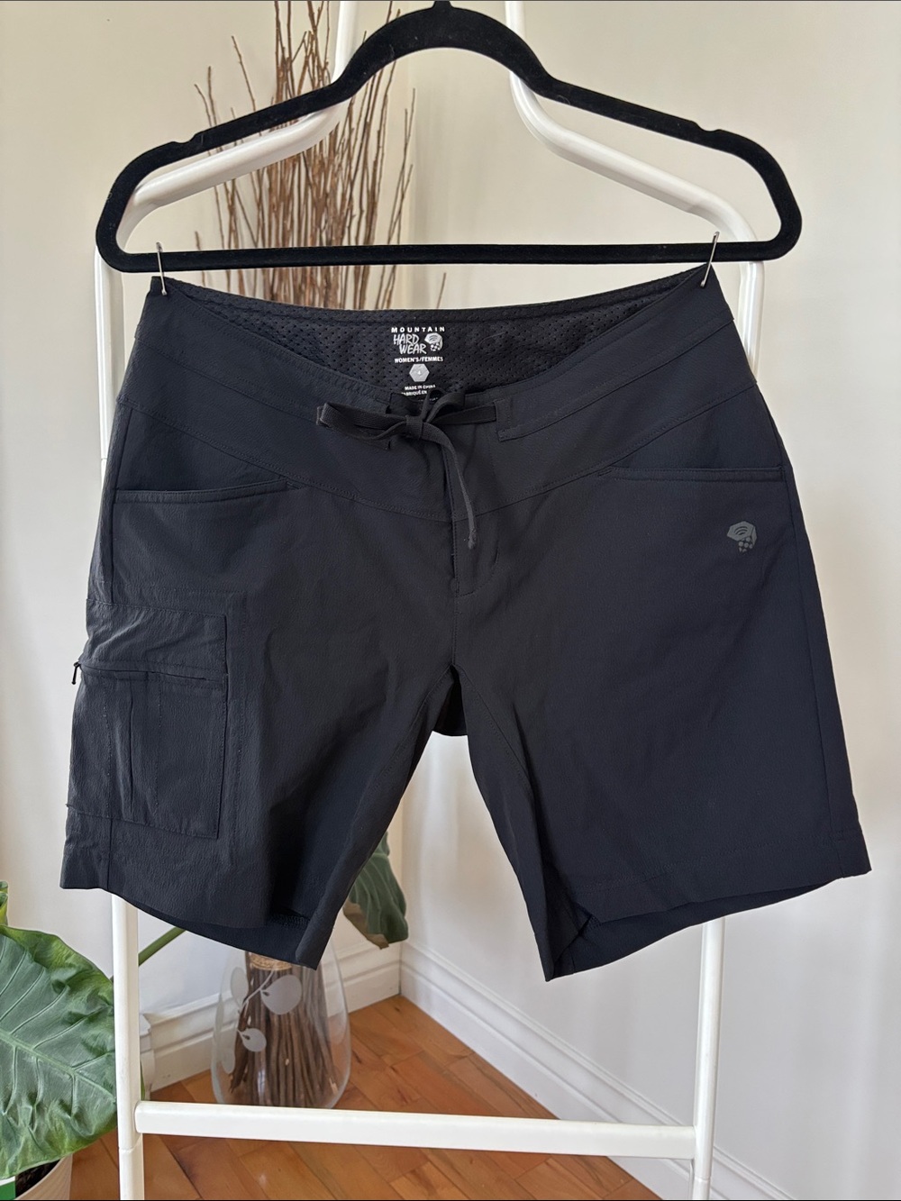Mountain Hardwear Women's Black Technical Outdoor Shorts